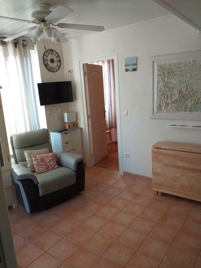 Albasud - Appartement Meuble Avec Terrasse - Salses Le Chateau 66 Luaran gambar